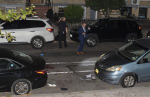 1 dead, 2 hurt in Brooklyn stabbing
