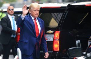 Republicans demand FBI release Trump search affidavit