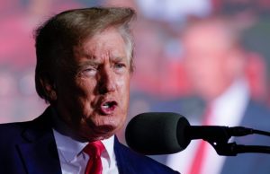 ‘FBI allowing politics to seep into decisions’: Former official