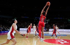 US runs past Canada into World Cup gold-medal game