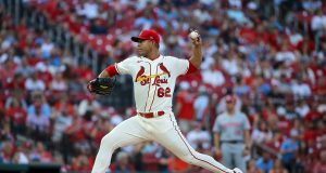 Cards sweep doubleheader with Reds, rally for 1-0 win in 11th of nightcap