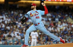 Vargas hits 1st homer, Dodgers bounce back to beat Cards 6-2