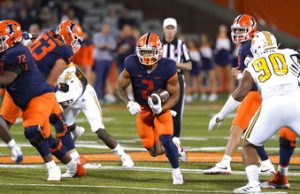 Illini shuts out Chattanooga 31-0 to improve to 3-1