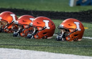Bielema has happy return as Illinois pounds Wisconsin 34-10
