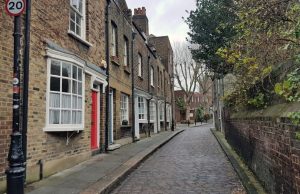 London’s Alleys: Little Green Street, NW5