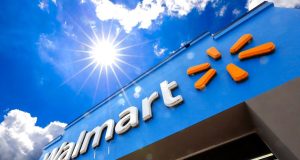Black Friday 2022 store hours: What time Walmart, others open