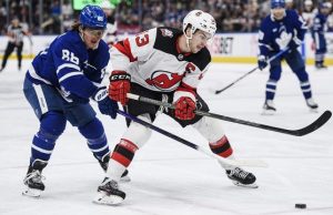 Connor caps hat trick with late winner to lift Jets past Ducks