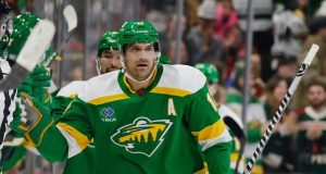 Bowness shows he has Hellebuyck’s back in game where nothing went right for Jets