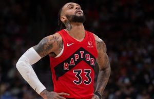 Beverley ejected for shoving Ayton in Lakers loss to Suns