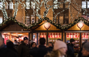 What to eat, drink, and buy at Christkindlmarket Chicago