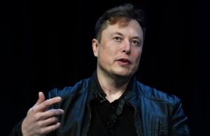 Musk asks Twitter users if he should step down, majority says ‘yes’