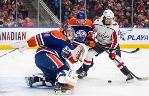 Pettersson scores OT winner as Canucks defeat Canadiens in instant classic