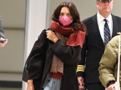 Katie Holmes’s Trendy Anti-Skinny Jeans Are the Ideal Airport Jeans