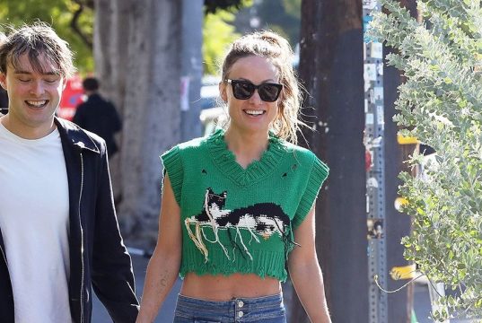 Olivia Wilde Wore the Latest Anti-Skinny-Jean Trend to Get Behind